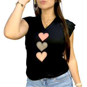 T-Shirt 3 Corazones Colores Manga Coreana Cuello V
