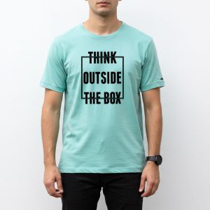 T-Shirt Think Outside The Box